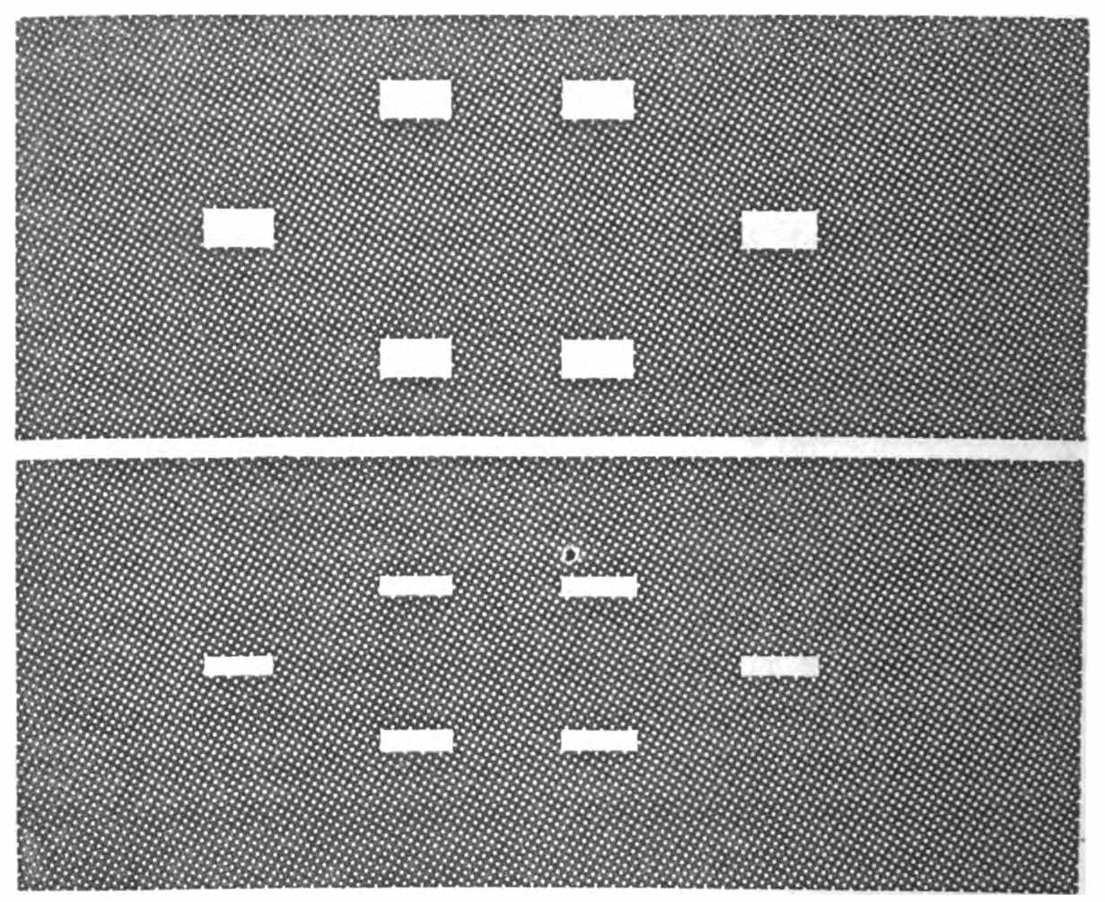 Schéma en deux panneaux des six lumières rectangulaires attribué au croquis de Clyde Tombaugh de 1949