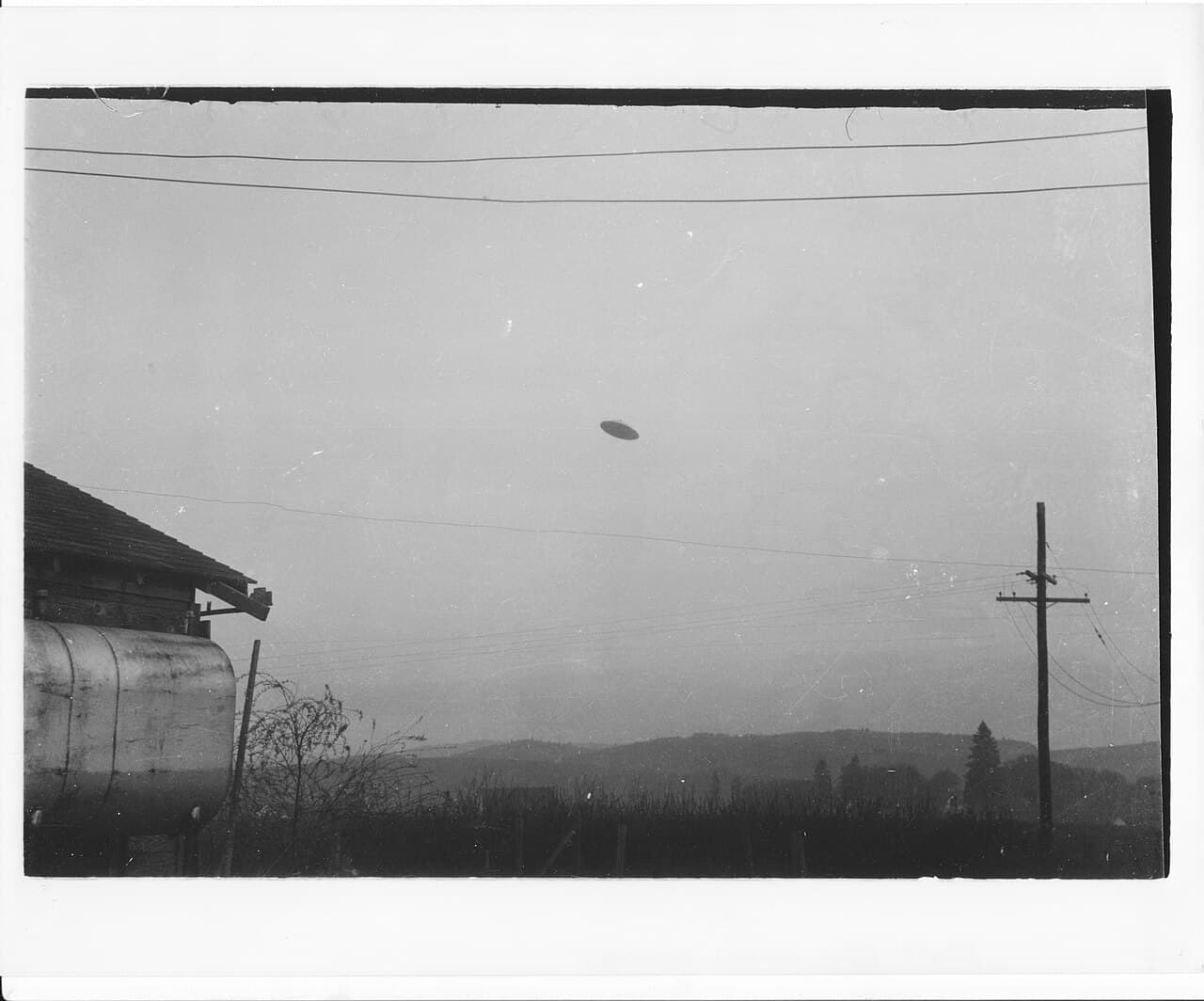 McMinnville OVNI fotografías material visual de la página fuente localizado de la descripción general de Wikipedia