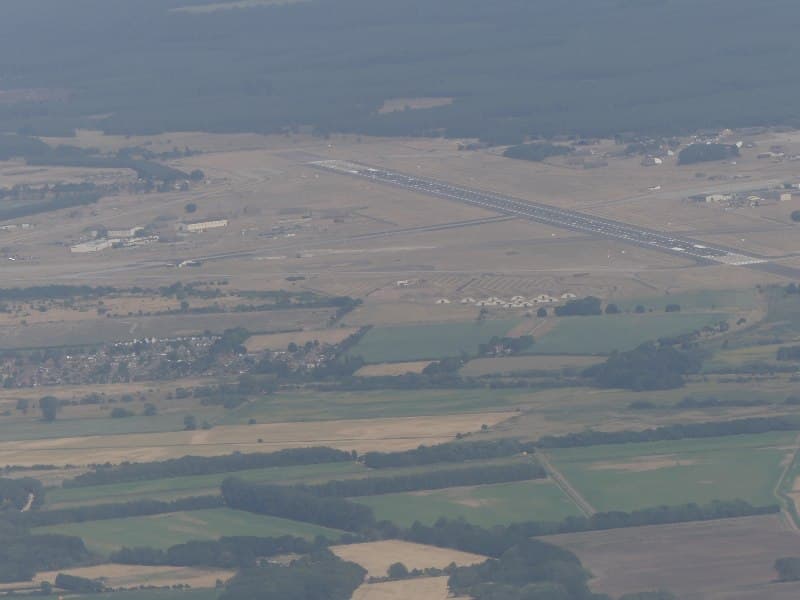 Vista aérea da RAF Lakenheath, em Suffolk, fotografada em 2022