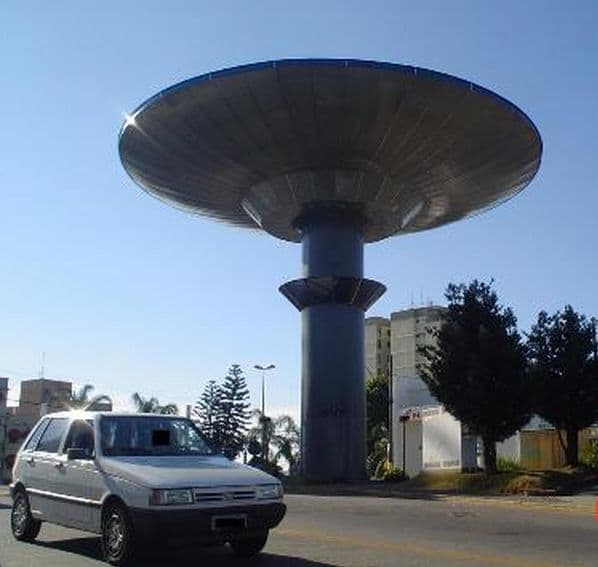 Material visual de la página fuente del incidente OVNI de Varginha localizado de la descripción general de Wikipedia