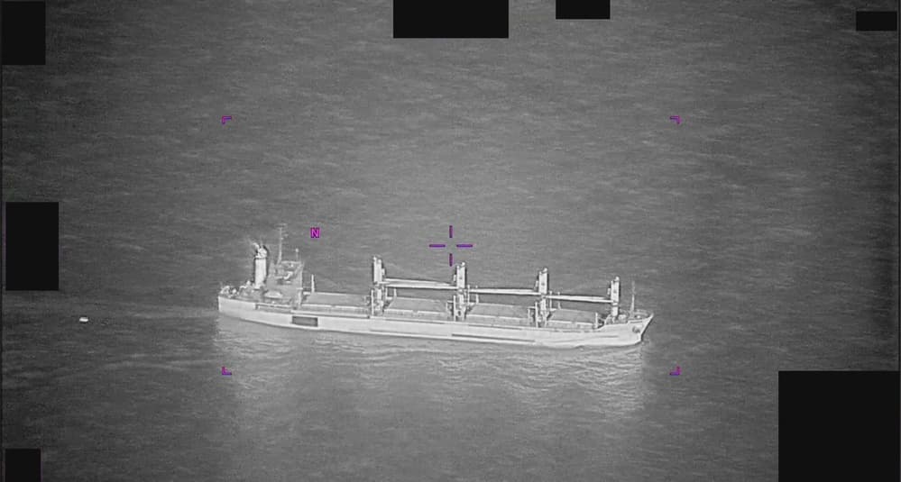 Sensor reacquires moving contrast source in DOW-UAP-PR149